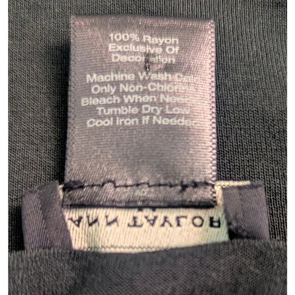 ANN TAYLOR Womens Black Rayon Lightweight Blouse Size Medium - Picture 4 of 5